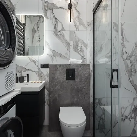 Hanza Tower 309 By Bookinghost