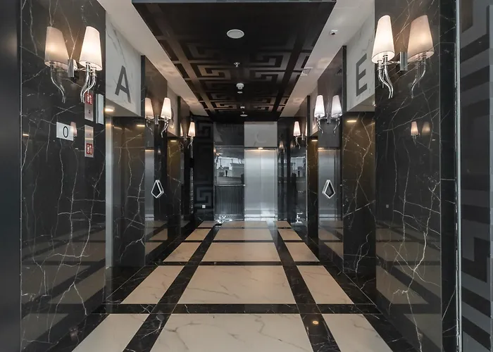 Hanza Tower 309 By Bookinghost * Stettin